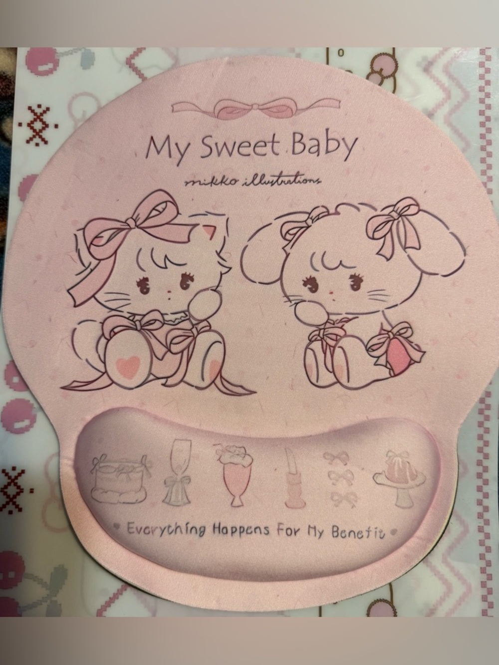 🆕 Nwot Mikko Illustrations Pink Cushioned Mouse Pad